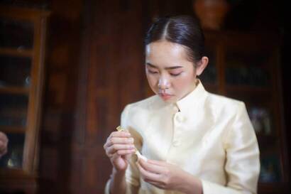 246953