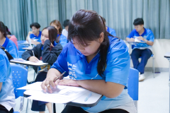 P1351939