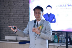 1X1A0460_resize