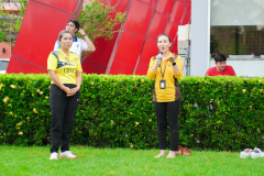 P1358404