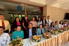 LINE_ALBUM_23468_250423_4