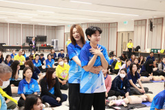 209A1085_resize