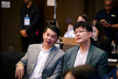LINE_ALBUM_25966_230925_50