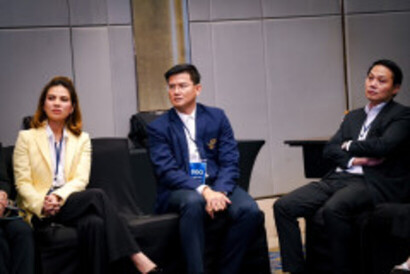 LINE_ALBUM_25966_230925_55