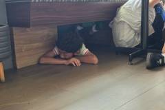 LINE_ALBUM_หนี-ซ่อน-สู้_260825_196