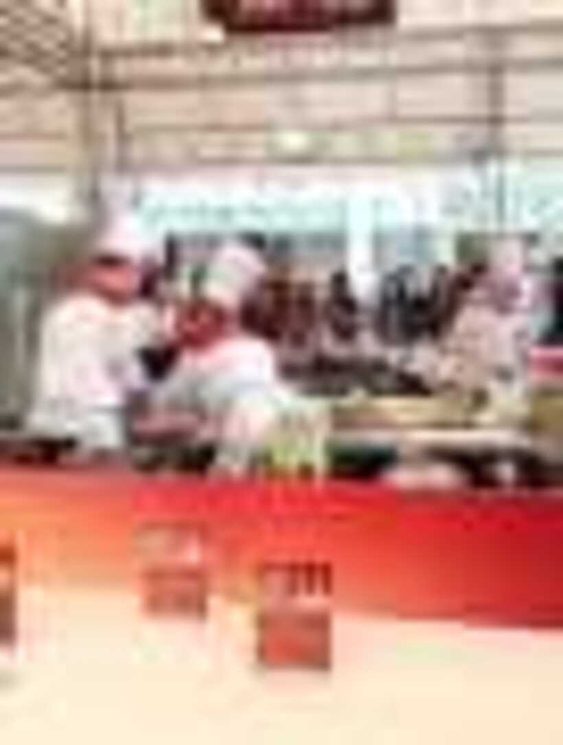 12705514_1225718607456656_1885374160621136917_n