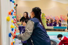 LINE_ALBUM_251168_251125_109