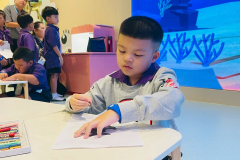 LINE_ALBUM_251168_251125_158