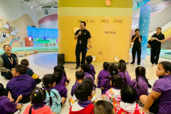 LINE_ALBUM_251168_251125_40