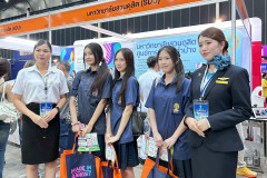 LINE_ALBUM_Dek-D-TCAS-Fair-69-Day-1_260427_20
