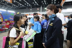 LINE_ALBUM_Dek-D-TCAS-Fair-69-Day-2_260427_10