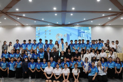 LINE_ALBUM_27169_260127_1