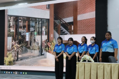 LINE_ALBUM_27169_260127_27