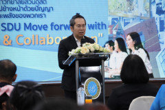 LINE_ALBUM_27169_260127_49