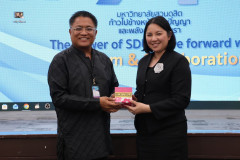 LINE_ALBUM_27169_260127_7