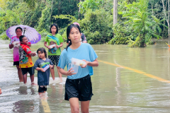 LINE_ALBUM_2025.11.27-_2_251127_22