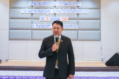 P1349808