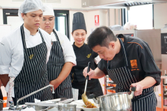 LINE_ALBUM_2025.10.28_251029_21