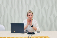 LINE_ALBUM_311068_251031_80