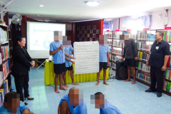 LINE_ALBUM_บรรยายเรือนจำ_251202_9