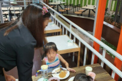 LINE_ALBUM_2652022_๒๒๐๕๒๗_4