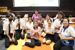 LINE_ALBUM_สงกรานต์สุขใจ-วิถีไทย-วิถีถิ่น-วิถีสวน_250430_28