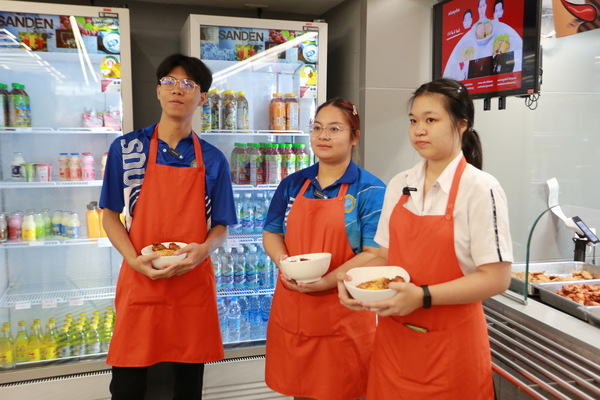 6P3A4669_resize