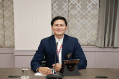 1X1A2510_resize