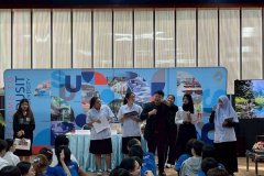 LINE_ALBUM_12425-_1_251204_4