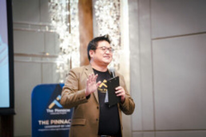 LINE_ALBUM_4966_230904_55