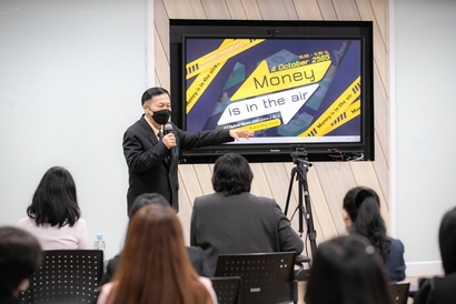 LINE_ALBUM_2022.10.5_221005_2
