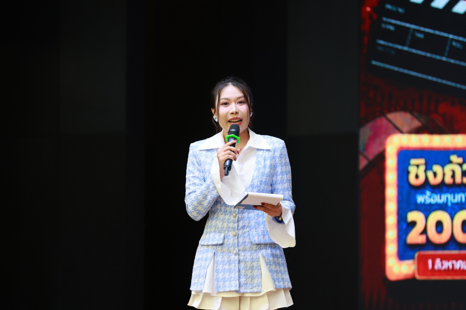 1X1A5777_resize