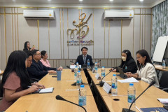 LINE_ALBUM_Drop-out_250206_17