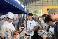 LINE_ALBUM_ร.ร.จักรคำคณาทร-ลำพูน_260206_27