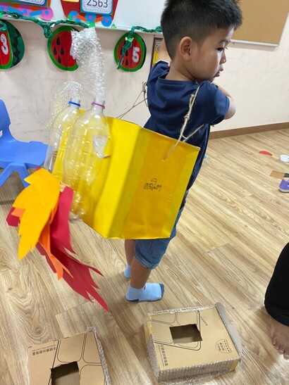 6263-Young-designer_๒๐๐๓๐๖_0044