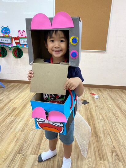 6263-Young-designer_๒๐๐๓๐๖_0049