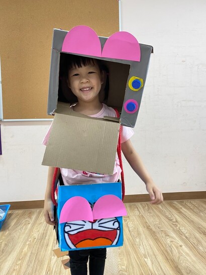 6263-Young-designer_๒๐๐๓๐๖_0052