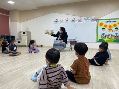 LINE_ALBUM_Room-Lily_๒๒๐๕๐๖_60