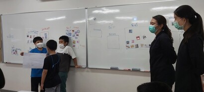 LINE_ALBUM_Room-Moon_๒๒๐๕๐๖_77