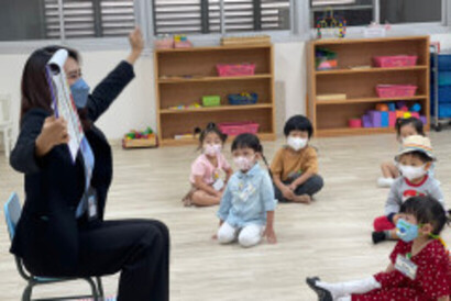 LINE_ALBUM_Room-Lily_๒๒๐๕๐๖_43 LINE_ALBUM_Room-Lily_๒๒๐๕๐๖_43