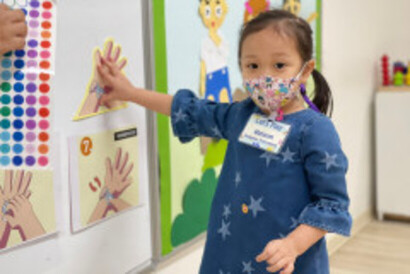 LINE_ALBUM_Room-Lily_๒๒๐๕๐๖_52 LINE_ALBUM_Room-Lily_๒๒๐๕๐๖_52