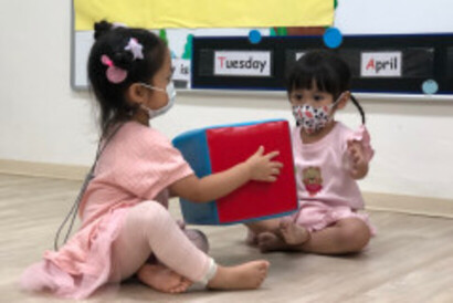 LINE_ALBUM_Room-Lotus_๒๒๐๕๐๖_18 LINE_ALBUM_Room-Lotus_๒๒๐๕๐๖_18