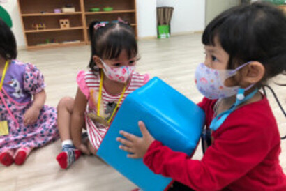 LINE_ALBUM_Room-Lotus_๒๒๐๕๐๖_21 LINE_ALBUM_Room-Lotus_๒๒๐๕๐๖_21