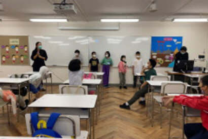 LINE_ALBUM_Room-Moon_๒๒๐๕๐๖_176