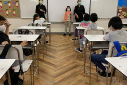 LINE_ALBUM_Room-Moon_๒๒๐๕๐๖_189