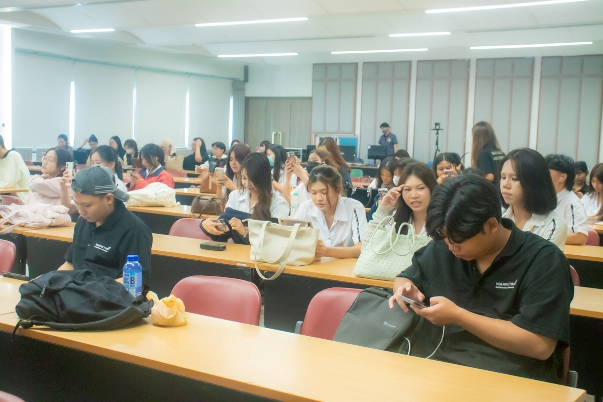 LINE_ALBUM_2026.7.6_260706_52