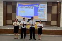 LINE_ALBUM_1772026_260720_21