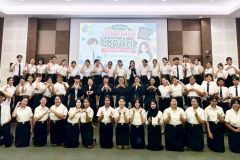 LINE_ALBUM_582026_260805_12