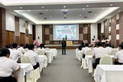 LINE_ALBUM_582026_260805_24