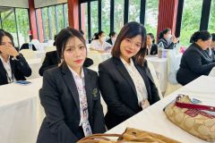 LINE_ALBUM_2882026_260828_13